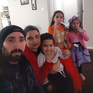 Meet your Posher, Atamjit